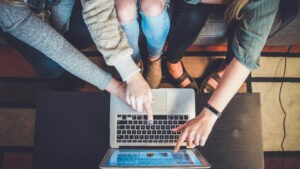 Why Every School Must Start an Online Learning Platform Before 2026